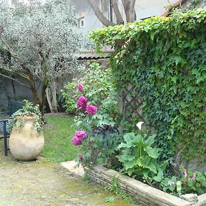 Les Alyscamps , Arles Frankrijk